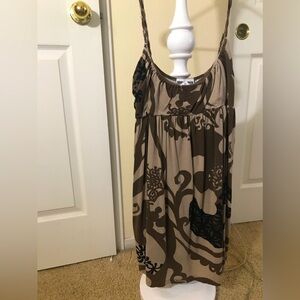 Manuhealii baby doll dress size small